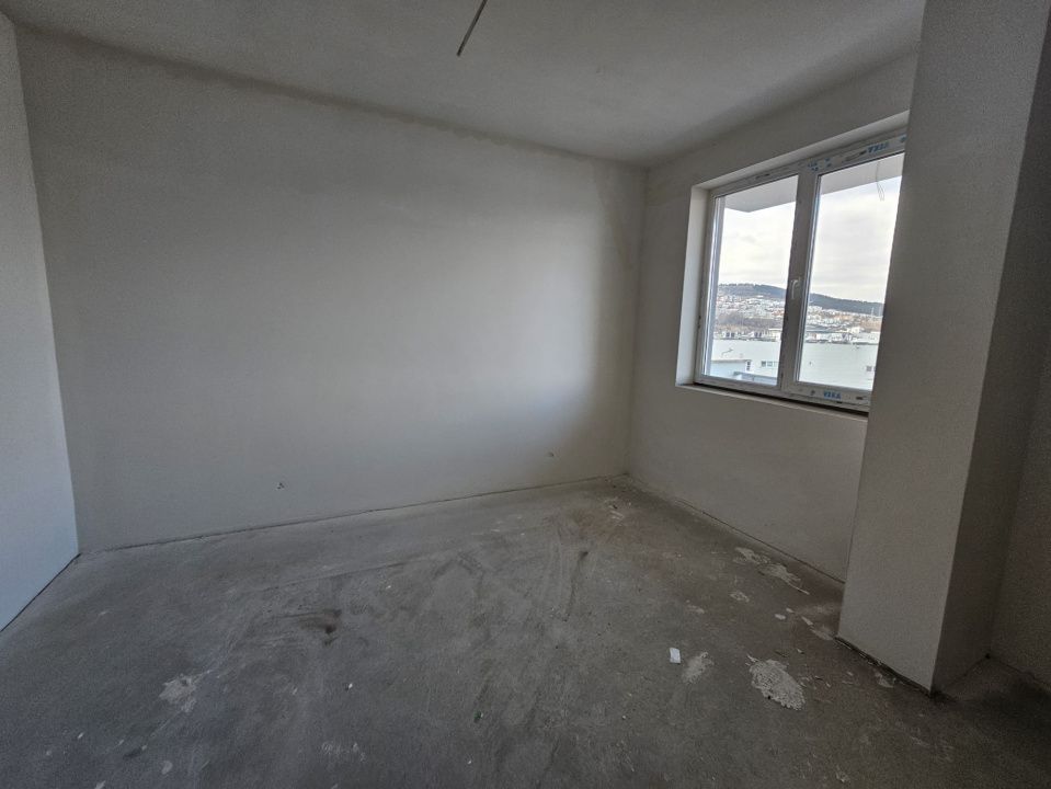 Aparament 3 camere 62 mp utili, SEMIFINISAT, zona strazii Colinei! – fotografia 4 din 8