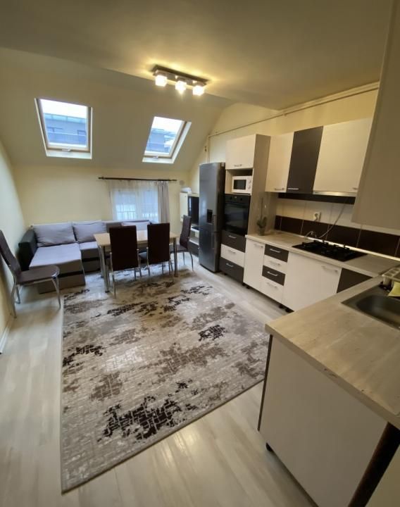 Apartament  3 camere la cheie Oasului – fotografia 1 din 8