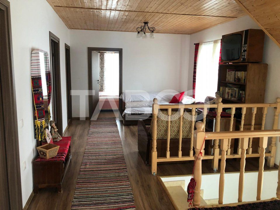 Casa individuala 7 camere cu 500 mp teren in Selimbar – fotografia 17 din 27