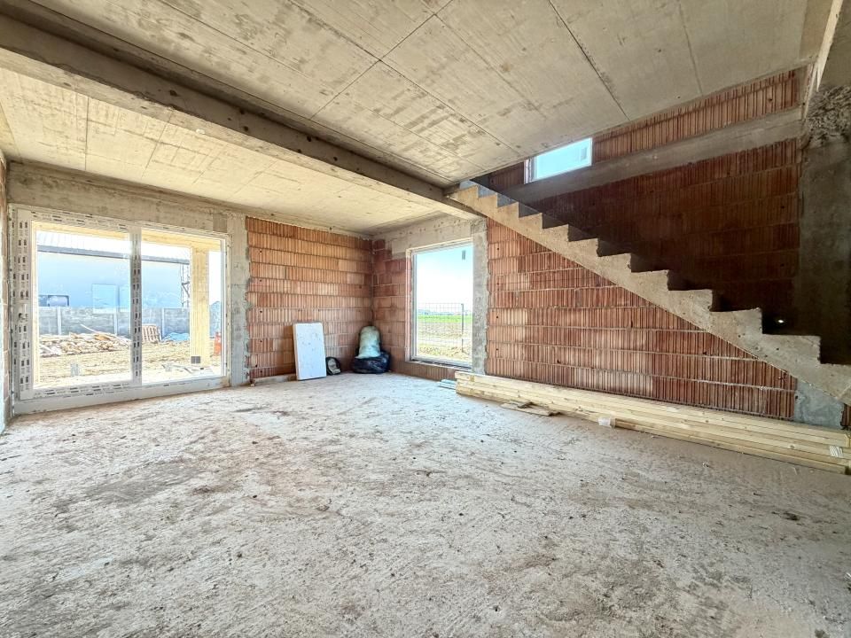 Duplex modern cu 4 camere, 116 mp utili, 400 mp teren - Sanandrei – fotografia 1 din 14
