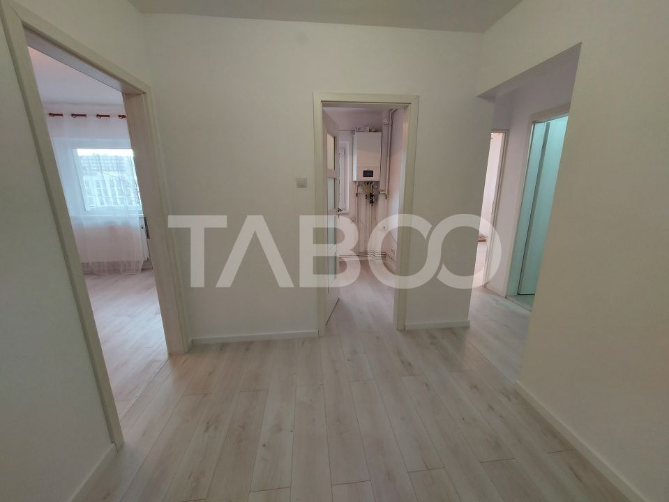 Apartament decoamandat de vanzare renovat complet zona Rahovei Sibiu – fotografia 1 din 10