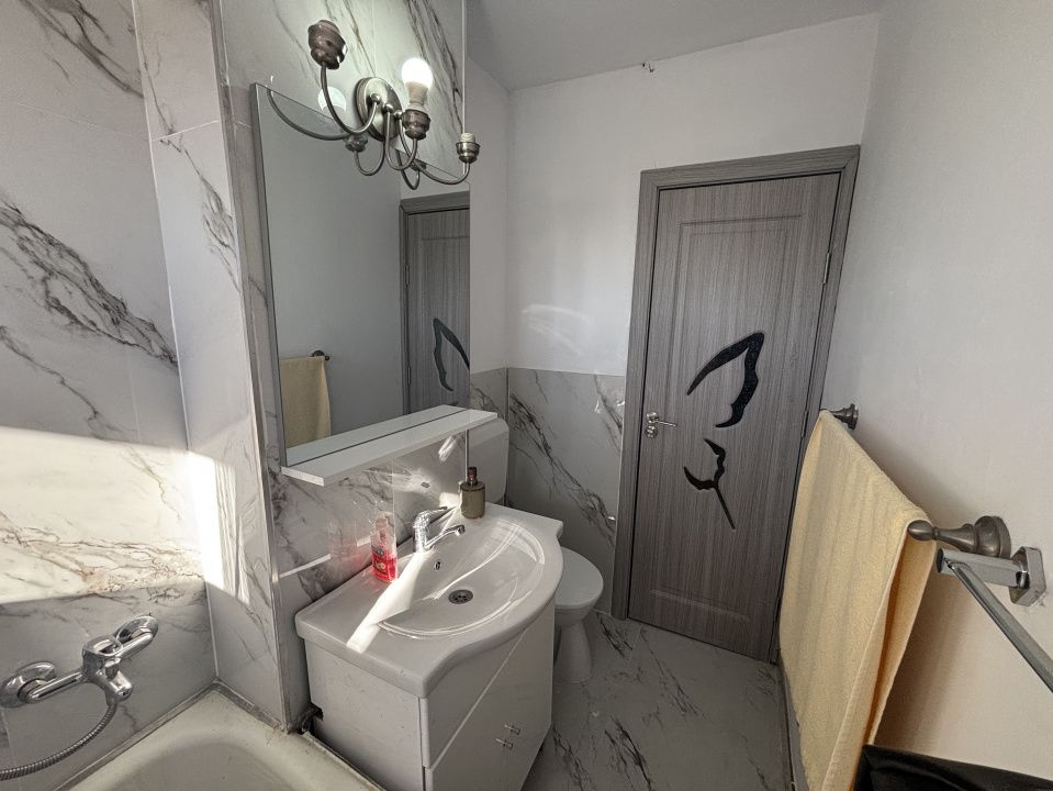 Apartament de inchiriat cu 3 camere in zona Dambovita – fotografia 13 din 17