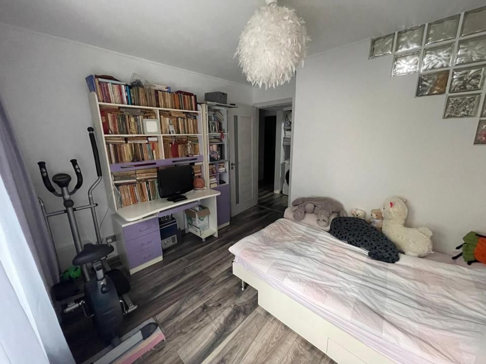 Apartament 4 camere de vânzare parter zona Ostroveni Rm Vâlcea – fotografia 7 din 17
