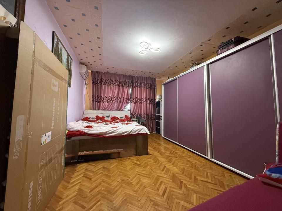 Apartament cu 2 camere, decomandat, 50 mp utili, etaj 3 - Soarelui – fotografia 2 din 4