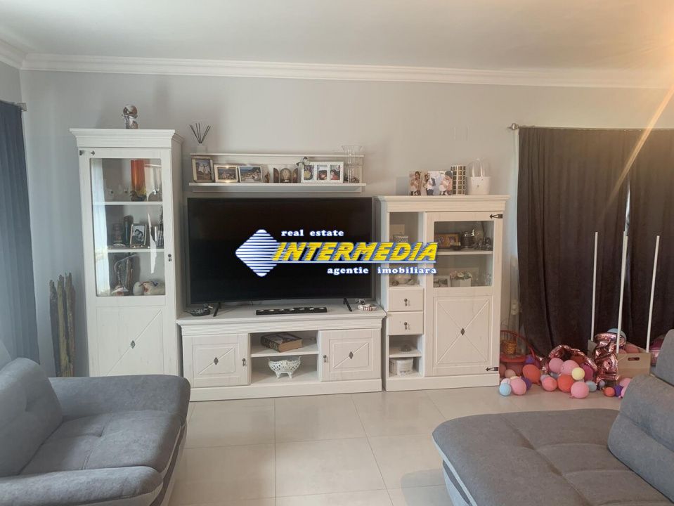 Casa noua finisata la cheie de vanzare in Alba Iulia  cu teren 1467 mp – fotografia 9 din 19