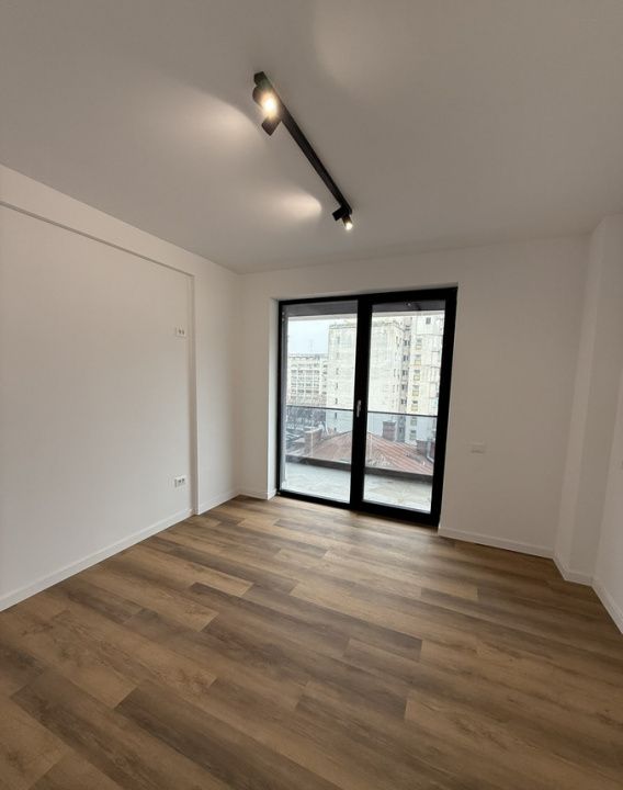 2 camere Decebal/ Th Sperantia/ bloc 2023/ pretabil birou/ rezidenta/ nemobilat – fotografia 4 din 13