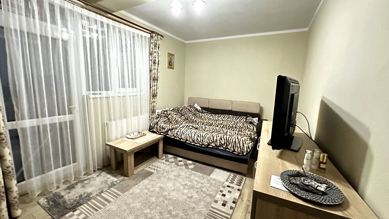Casă Superba | CETATE Izvorului | 326 mp Teren | Curte | Terasă | Grădină – fotografia 13 din 51