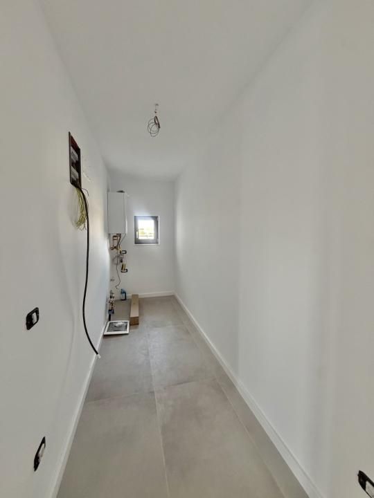 Duplex 4 camere, parter+etaj, 104mp utili, 270mp teren in Giroc – fotografia 7 din 25