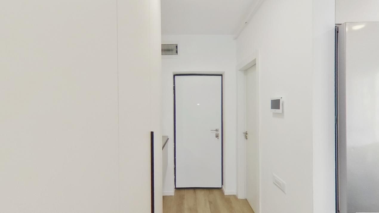 Studio modern, la et 1, la Via Universitate in Confectii – fotografia 6 din 13