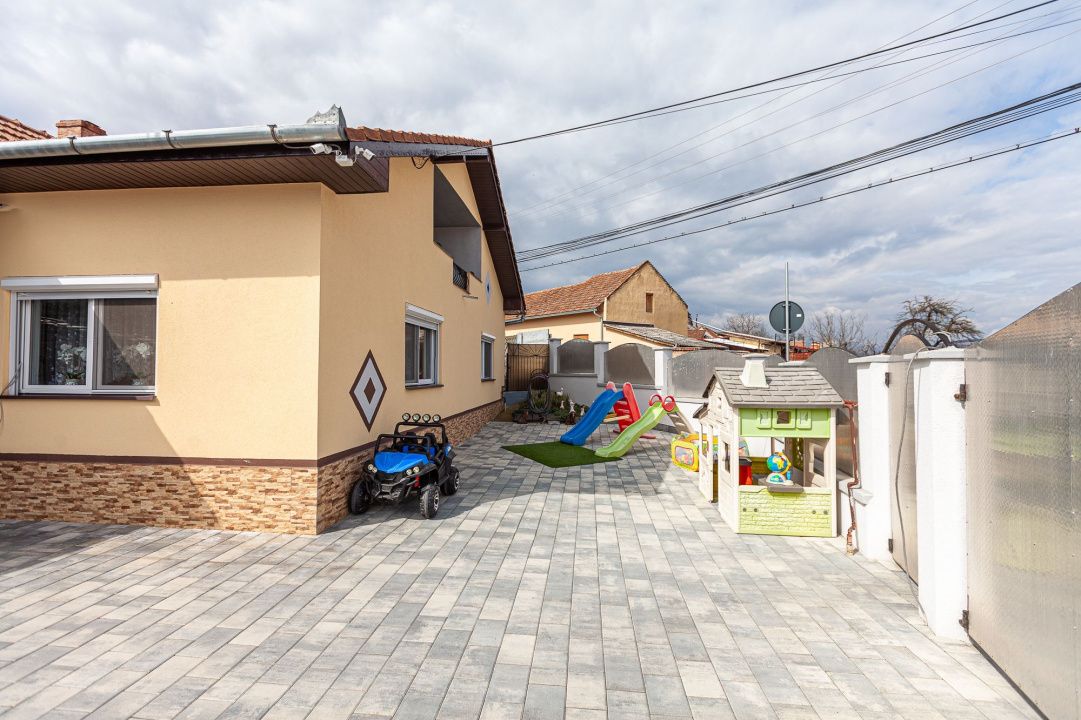 Casa Finisata 6 camere 681 mp.Teren Micesti Renovata Modern Curte Gard Utiliati – fotografia 12 din 68