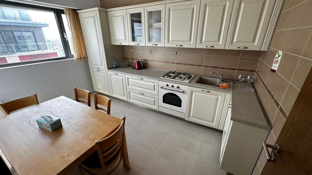 Apartament de vanzare Constanta zona Faleza Nord vedere frontala la Marea Neagra – fotografia 17 din 23
