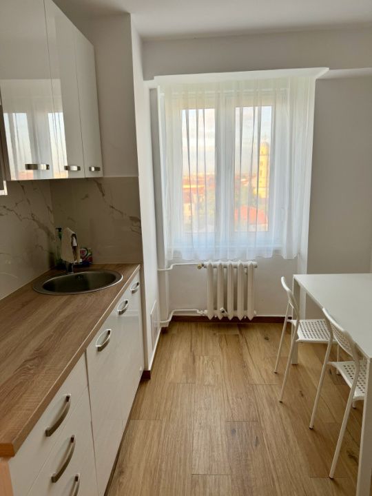 Apart. 4 camere, mobilat și utilat, central, Bloc Stea cu vedere spre Primărie – fotografia 9 din 32