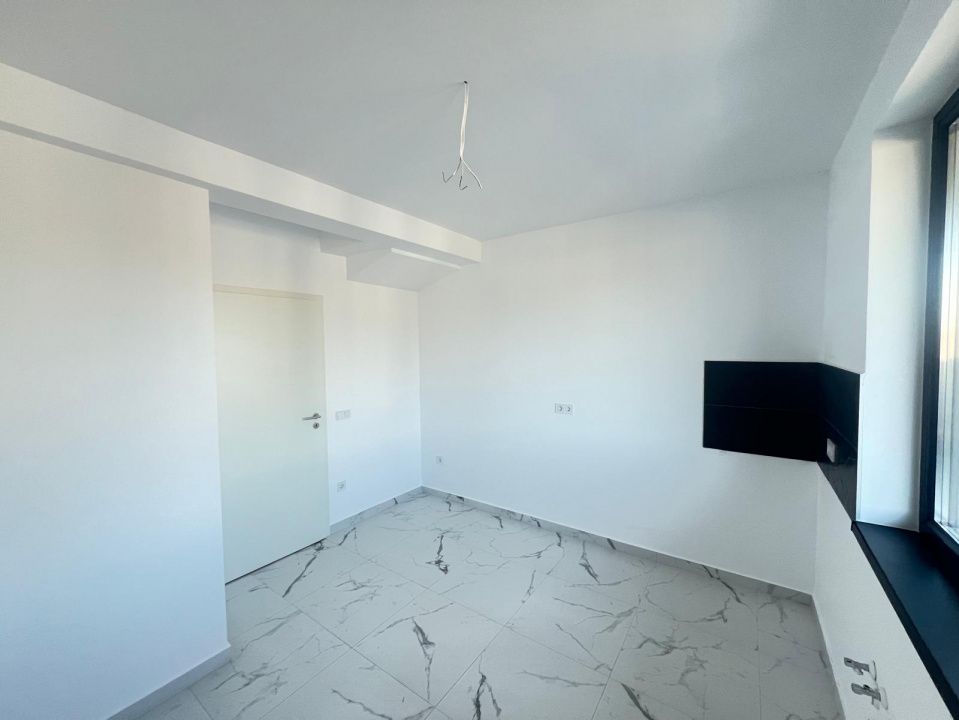 Casa - Duplex - 3 camere - 91mp - Terasa - Curte - Parcare - Sanpetru – fotografia 8 din 13
