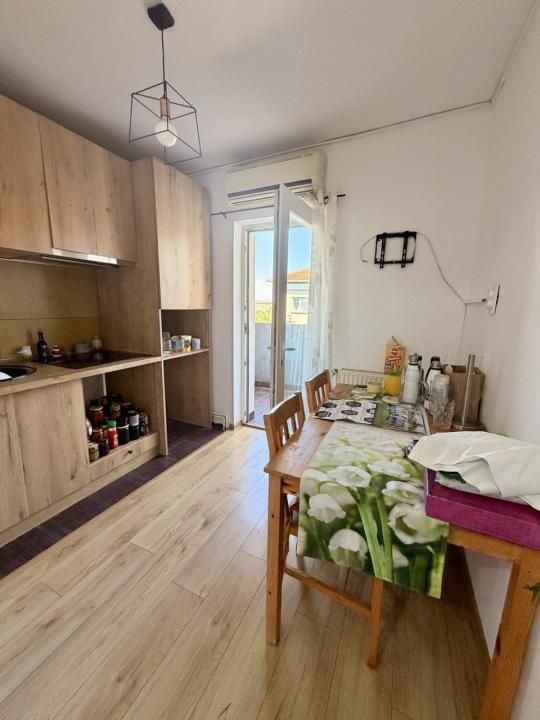 Apartament 3 camere decomandat - Lipovei – fotografia 8 din 11