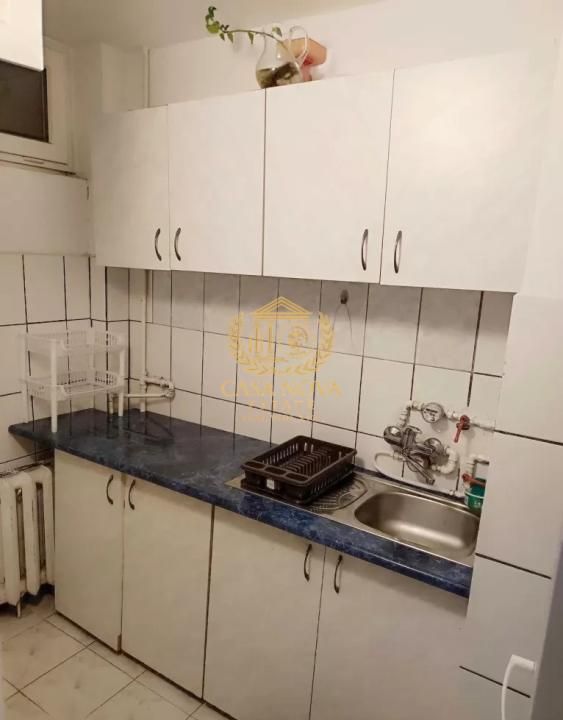 Garsoniera 28mp, cartier Gheorgheni, balcon, finisaje medii – fotografia 5 din 6