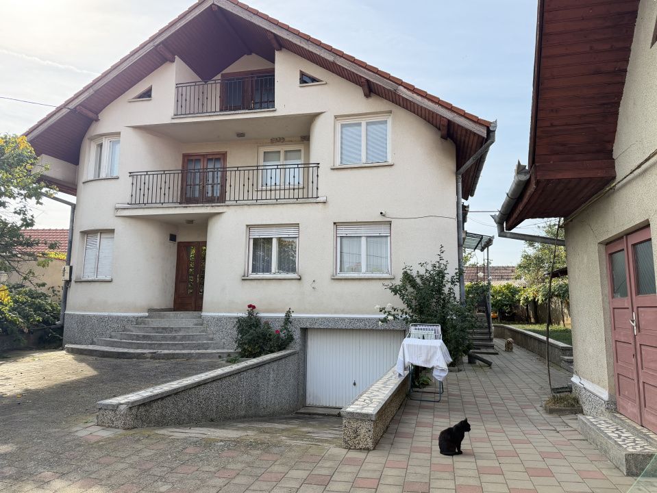 CASA Vintu D+P+E+M cu 4100 mp .Teren Intravilan si Extravilan Utilitati – fotografia 1 din 70