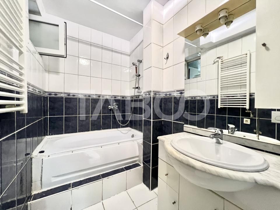 Apartament cu 2 camere de vanzare in Gheorgheni zona Iulius la cheie – fotografia 7 din 8