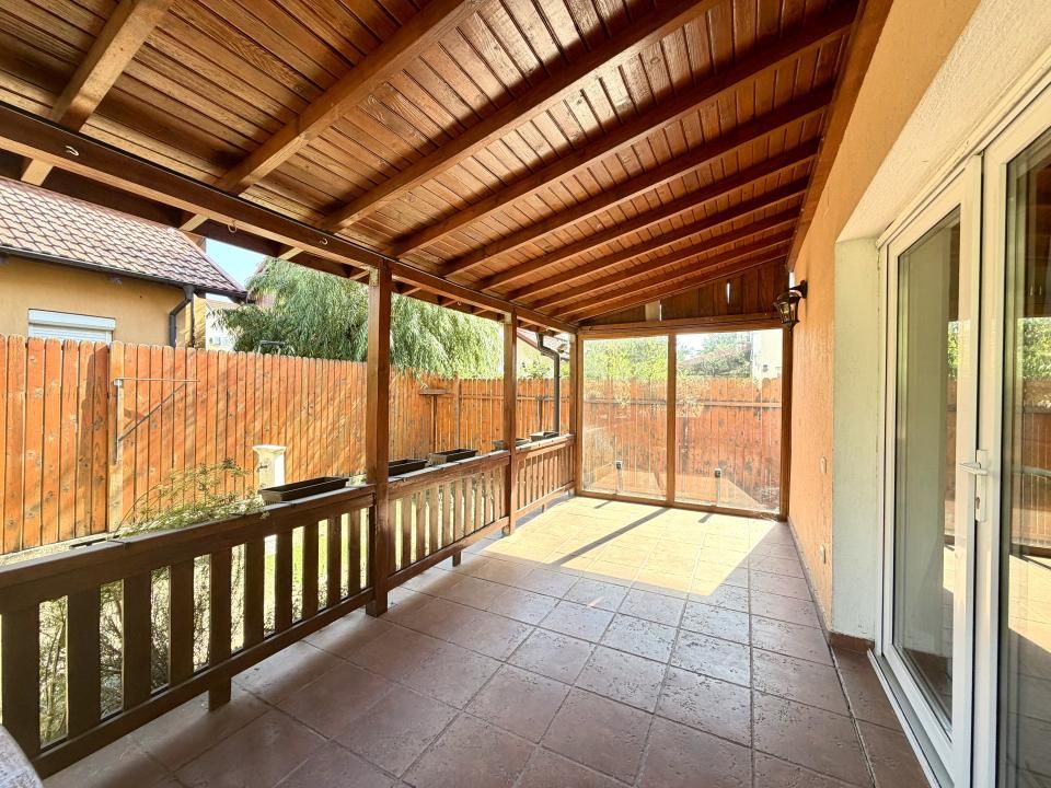 Casa individuala, 3 camere, 250 mp teren - Dumbravita – fotografia 12 din 14