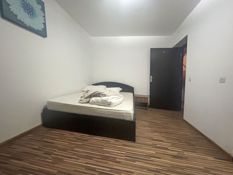 Pensiune cu 10 camere in Mamaia-Sat, zona LIDL . Oportunitate de investitie – fotografia 21 din 29