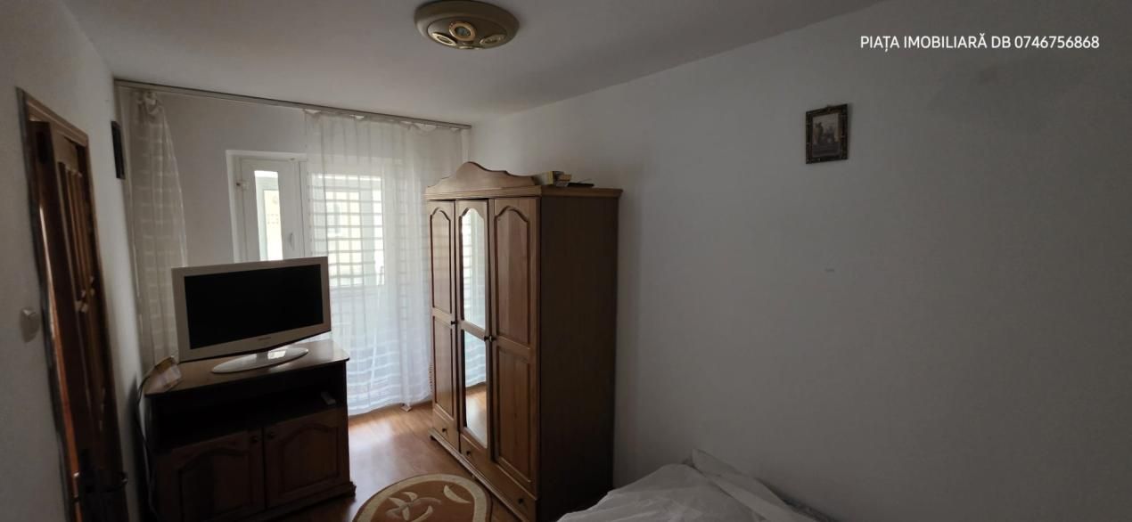 🏢 NOU! Apartament 3 Camere – Etaj 2, Micro 4 (Zona Digi / Str. Radu Popescu) – fotografia 3 din 10