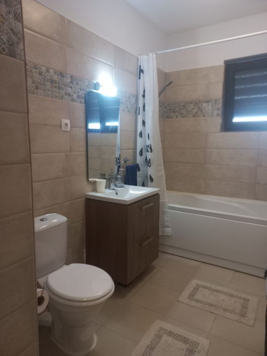 Campus -Studio decomandat cu bucătărie separată, loc de parcare – fotografia 11 din 17