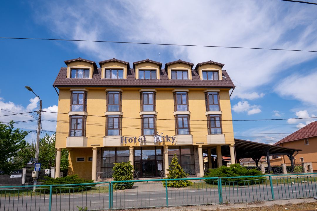 Hotel Miky Arad de vanzare | Investitie cu utilizari multiple | 42 camere cazare – fotografia 62 din 66