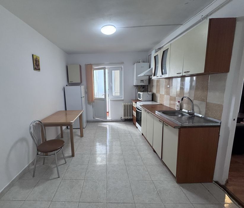APARTAMENT 2 CAMERE I DECOMANDAT I CETATE I ETAJ 3 I MOBILAT I – fotografia 13 din 17