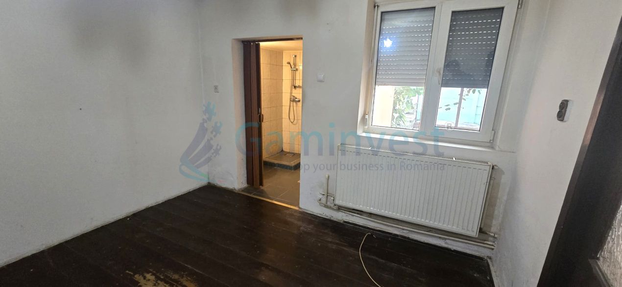 Teren si casa de vanzare,zona cu vizibilitate,Cantemir,Oradea – fotografia 6 din 7