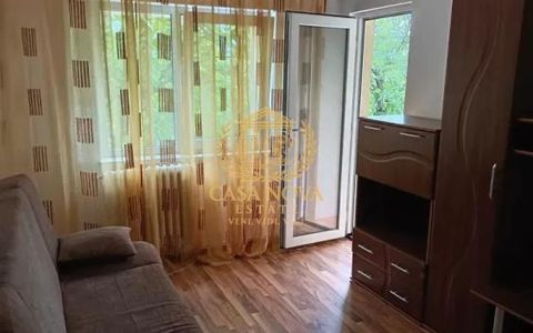 Apartament 4 camere 75mp, balcon 4mp, etaj intermediar, Zorilor