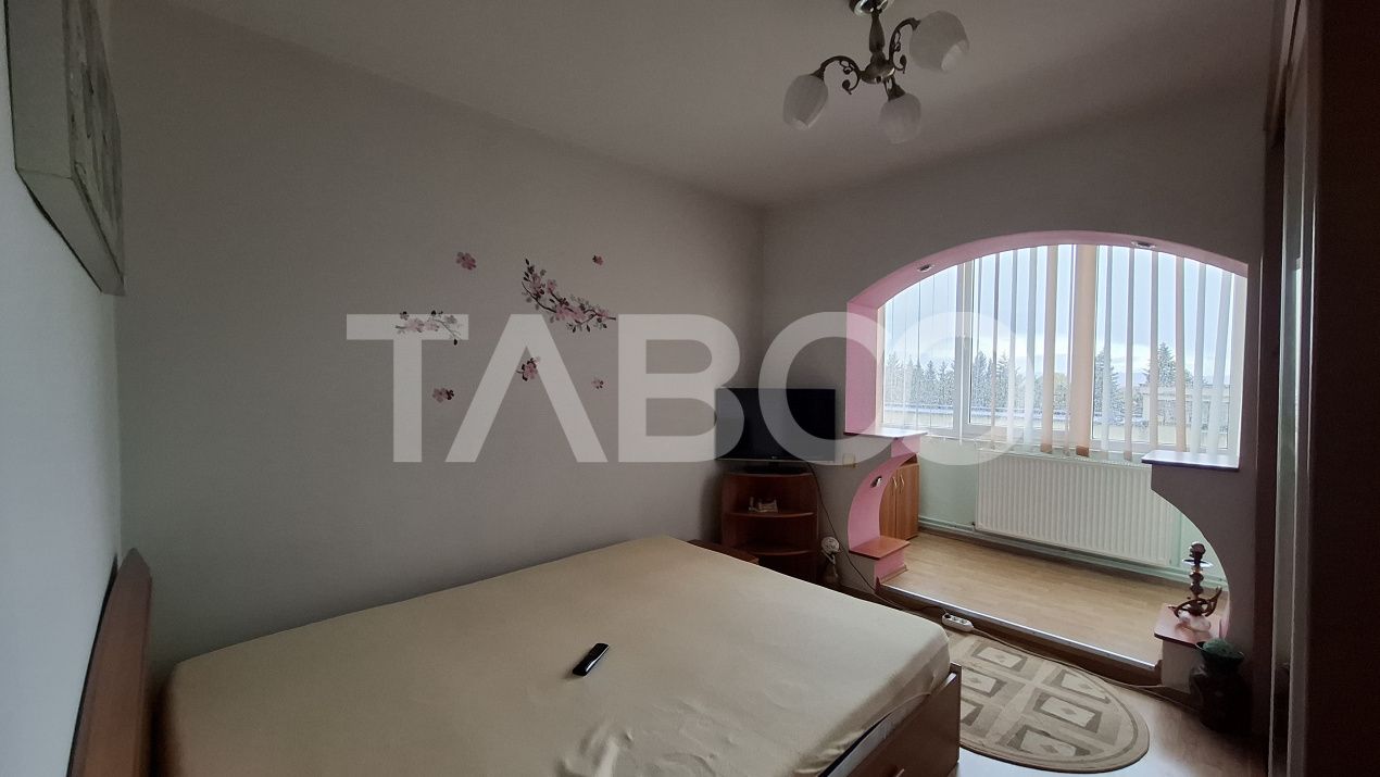 Apartament 3 camere de vanzare decomandat 58 mp zona Valea Aurie Sibiu – fotografia 8 din 11