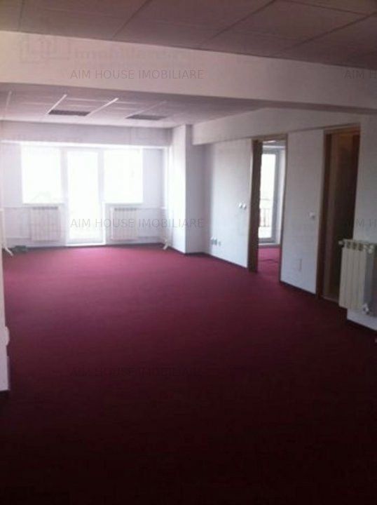 Apartament 5 camere bd. Unirii-Alba Iulia rond. – fotografia 1 din 4