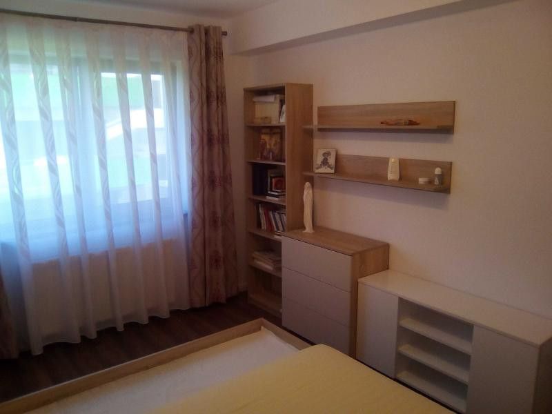 Apartament 2 camere, semidecomandat, finisat, etaj 1, zona  Poligonului – fotografia 5 din 8