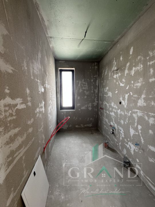 OPORTUNITATE! Casă individuală | 4 camere | 3 băi | Garaj | Teren 450 mp| Dezmir – fotografia 12 din 22