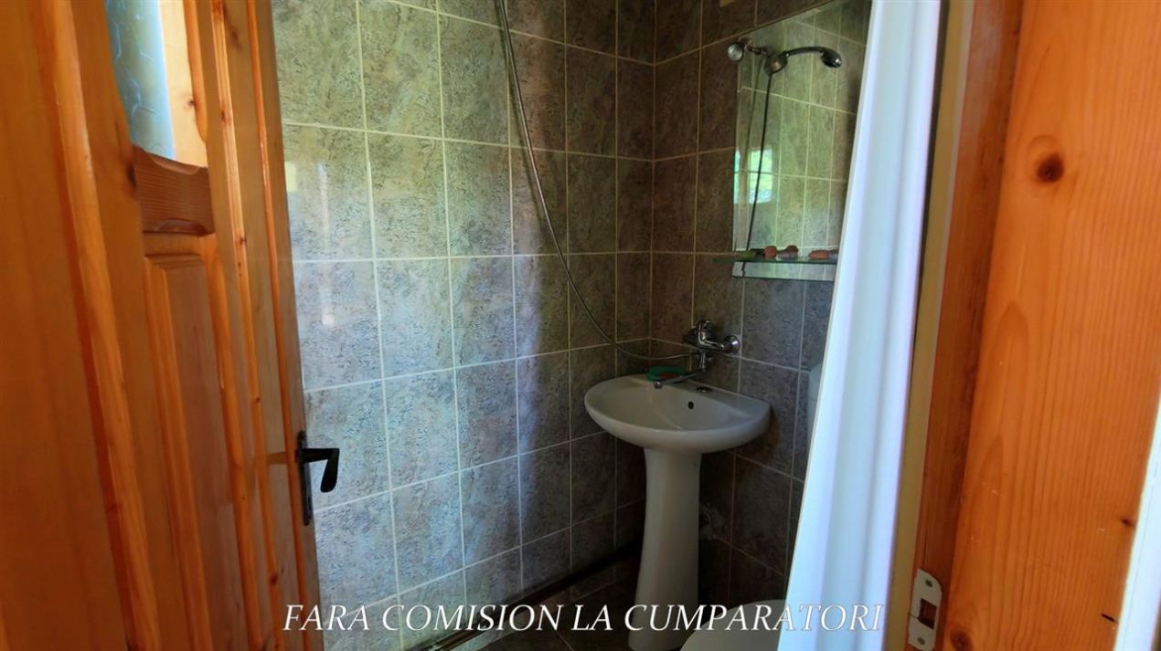 BUDESTI - CASA LA 15 MINUTE DE ORAS TEREN 1233 MP – fotografia 8 din 19