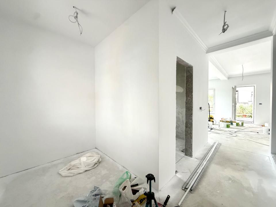 Duplex nou despartit prin garaj, 4 camere, 108 mp utili - Dumbravita – fotografia 10 din 13