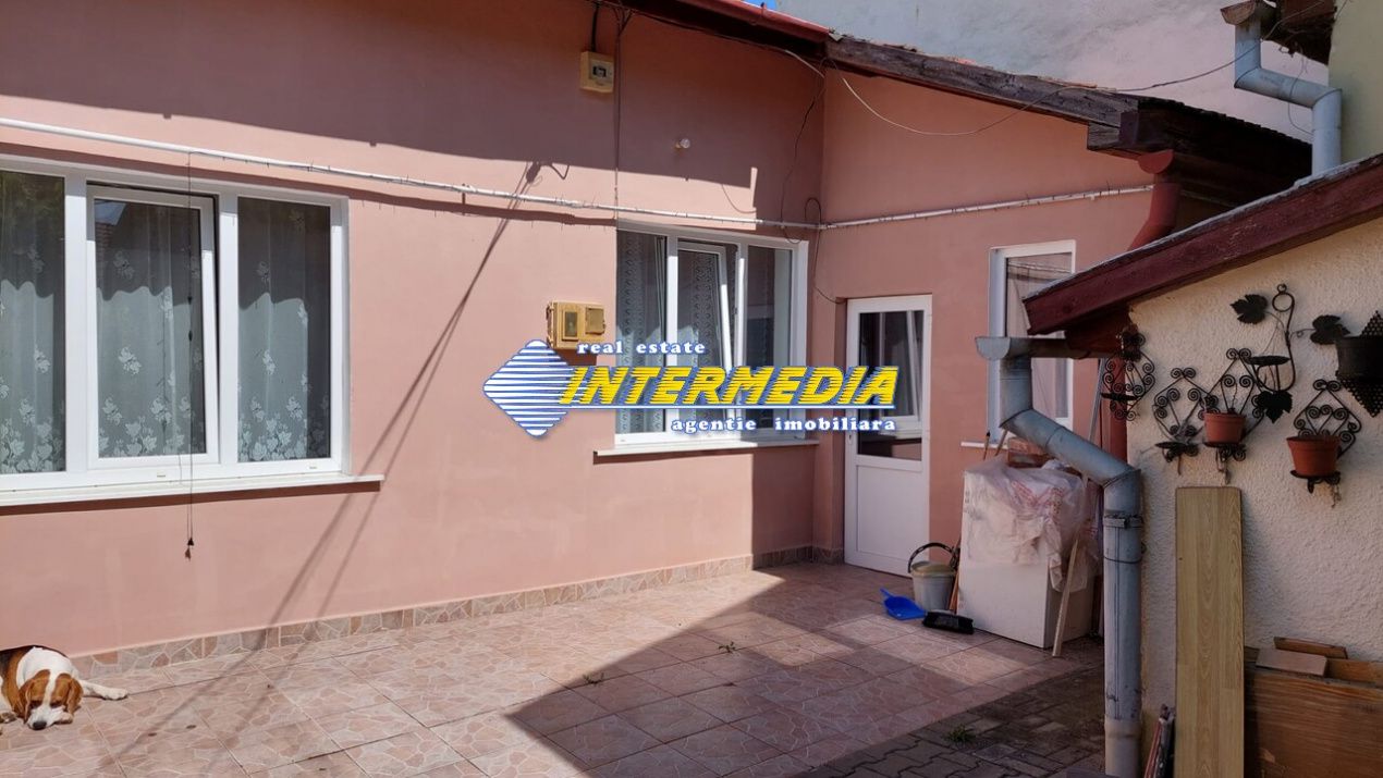 Apartament cu 2 camere la casa in Blaj, zona Centrala – fotografia 4 din 6
