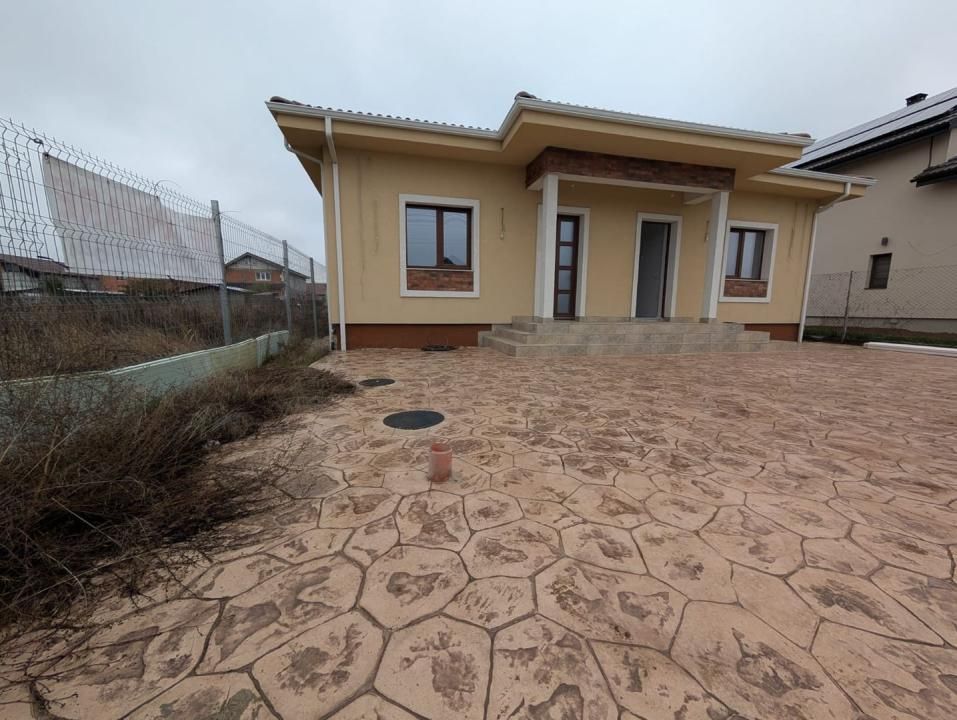 Duplex | Parter | Toate utilitatile | Finisaje premium | Curte generoasa – fotografia 2 din 14