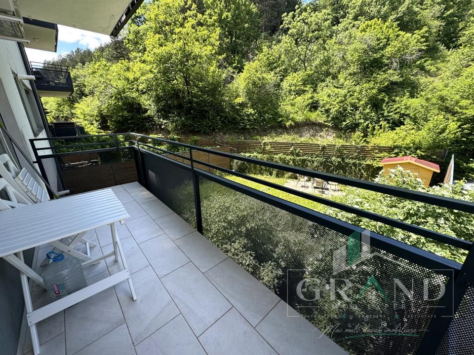 ACASĂ LA MARGINEA PĂDURII | 3 Camere | BALCON | Donath Park/Capat Grigorescu – fotografia 44 din 53