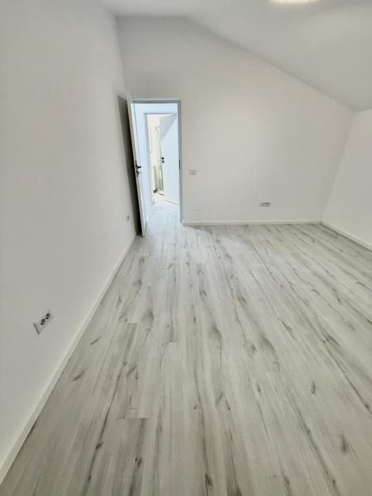 Apartament 2 camere mansarda Militari Residence – fotografia 6 din 6