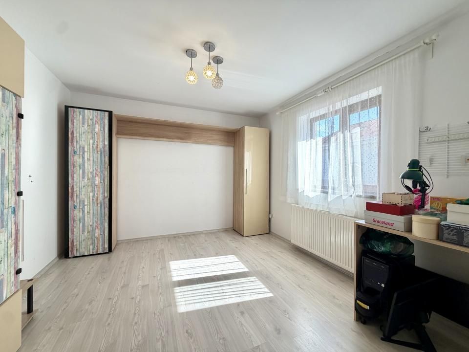 Duplex cu perete dublu, 108 mp utili, 303 mp teren - Dumbravita, zona Kaufland – fotografia 7 din 16