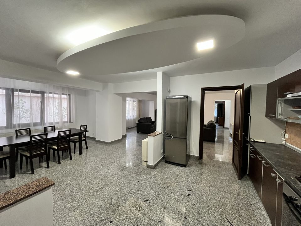 Apartament cu 5 camere de inchiriat - zona Aviatorilor – fotografia 5 din 19