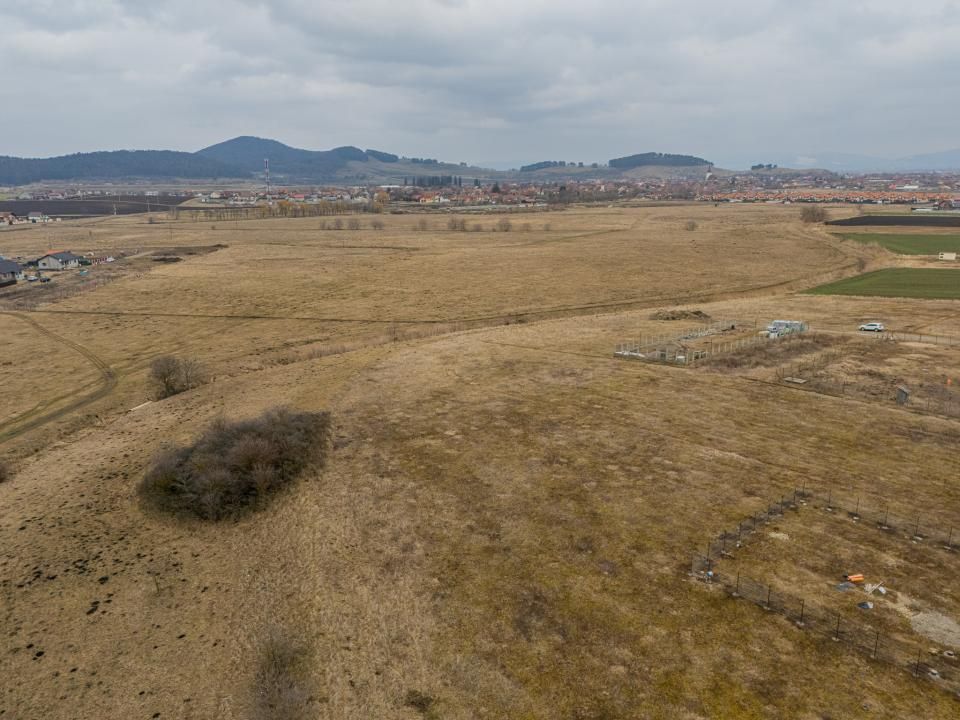 Teren cu potential de investitie, 461 mp, utilitati in zona – fotografia 1 din 8