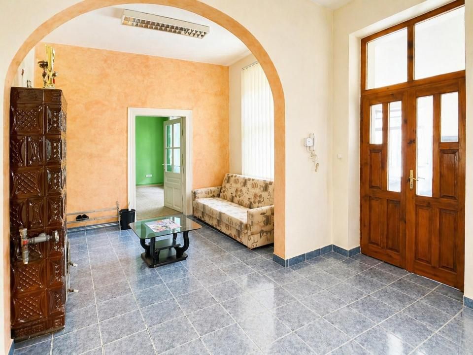 Apartament de vanzare in Oradea, 115 mp,ultracentral , 5 minute de Piata Unirii – fotografia 8 din 12