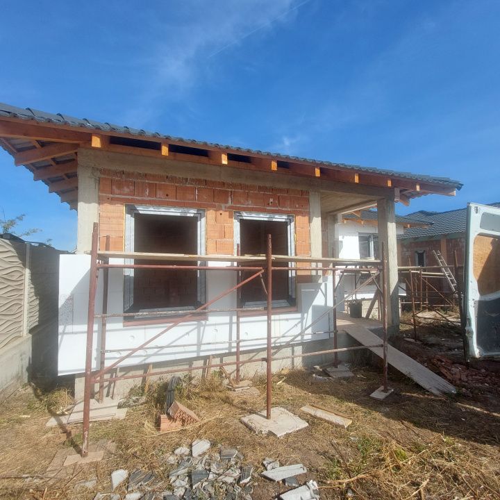Casa noua cu 4 camere situata in zona Alba Miceti la asfalt cu toate utilitatile – fotografia 12 din 12