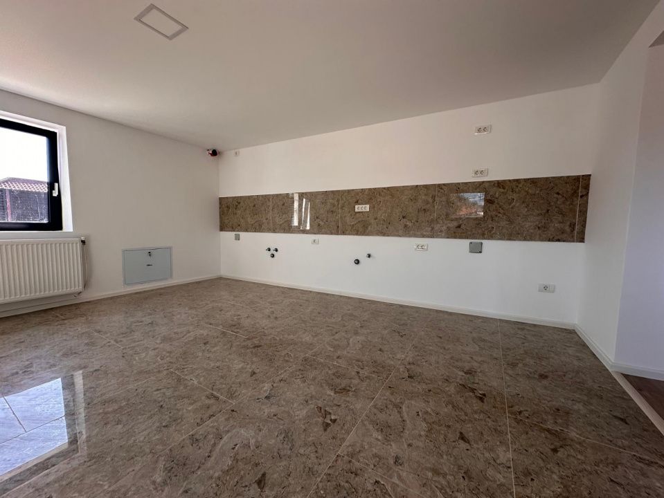 Casă de vânzare în zona KM 5 – P+1, renovată integral în 2026, teren 260 mp – fotografia 8 din 39