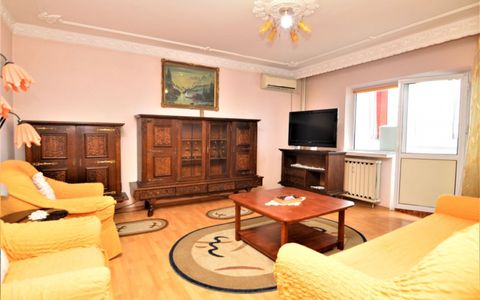 INCHIRIERE APARTAMENT 3 CAMERE VITAN-FOISORULUI