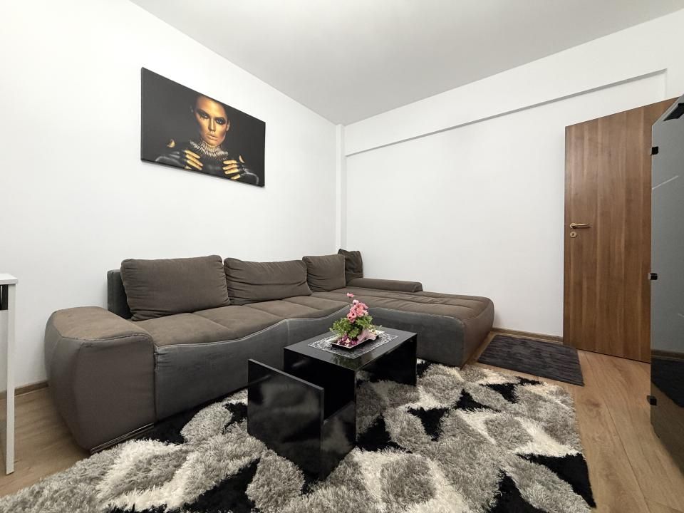 Apartament 2 camere, 53 utili, balcon 9mp, Bloc nou - Giroc – fotografia 2 din 11