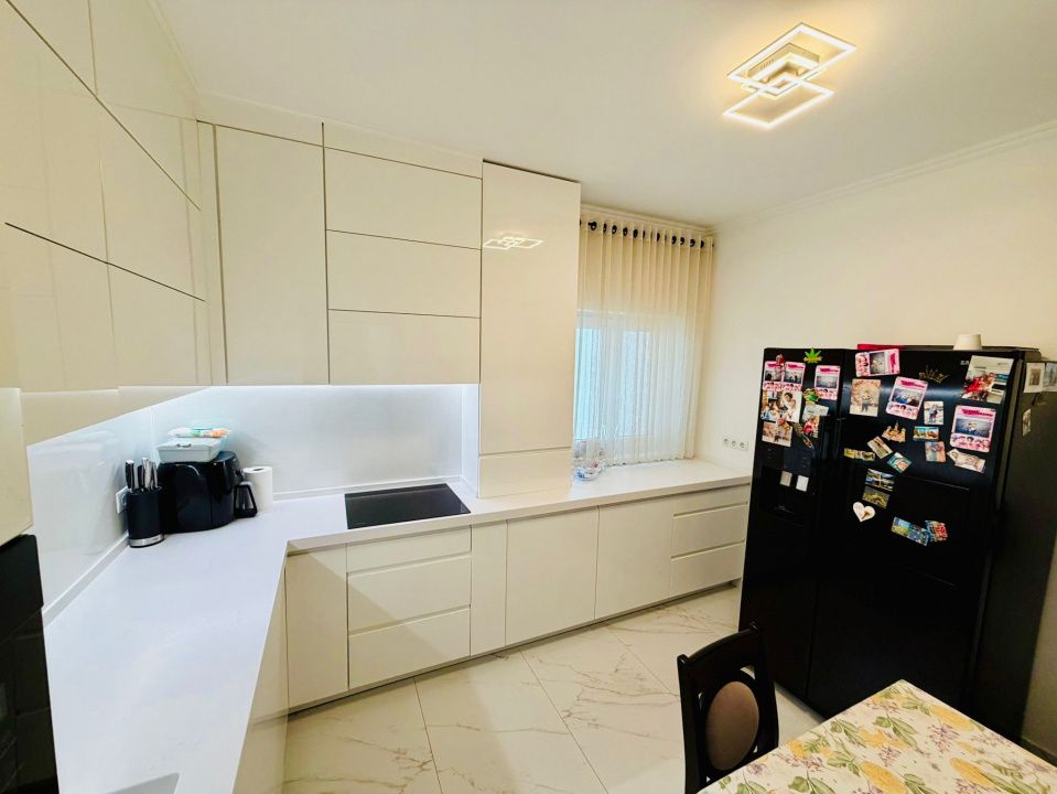 Lux în Cartierul Tineretului: 4 Camere, Smart Home, 2 Parcări Deventer – fotografia 12 din 22