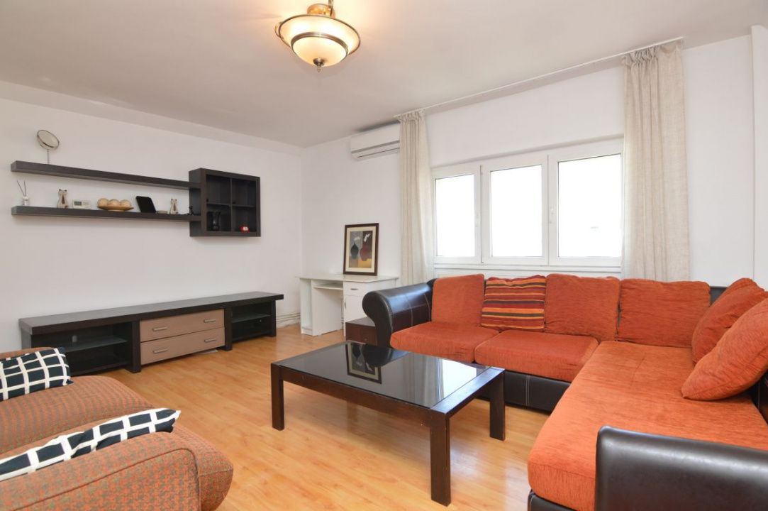 VANZARE APARTAMENT 3 CAMERE UNIRII – NERVA TRAIAN-COMISION 0% – fotografia 2 din 26