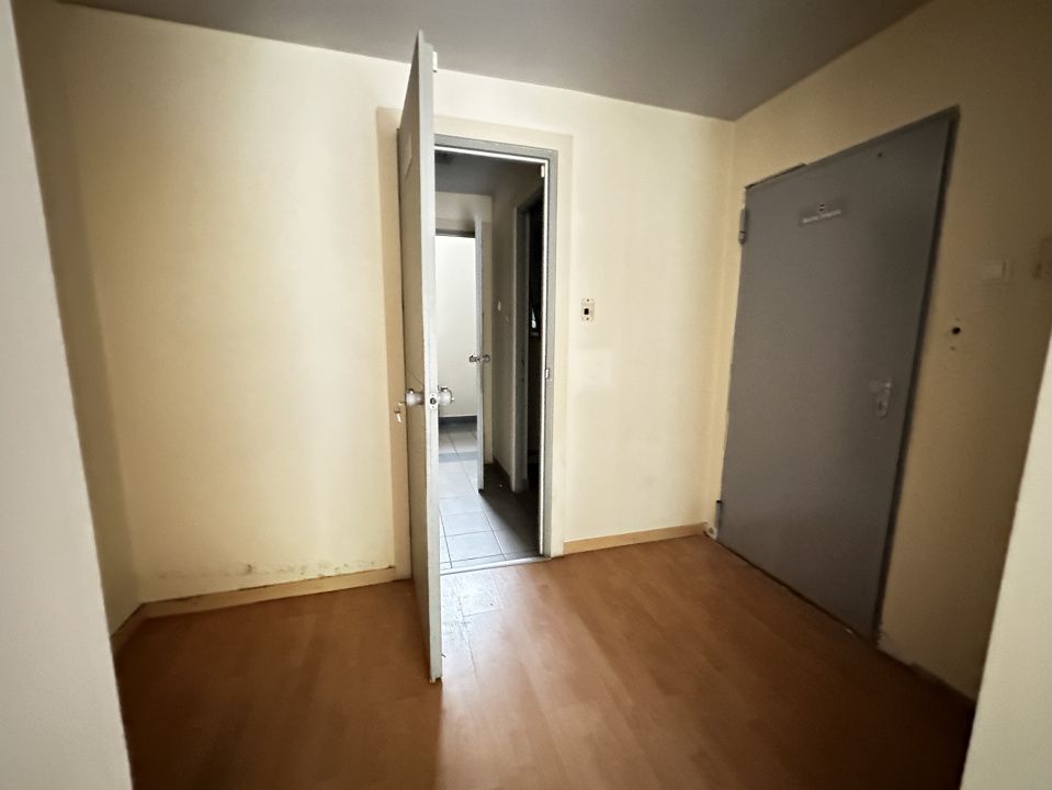 INCHIRIERE Spațiu comercial 173 mp. Vitrina Mare la Bulevard CETATE Alba Iulia – fotografia 31 din 34